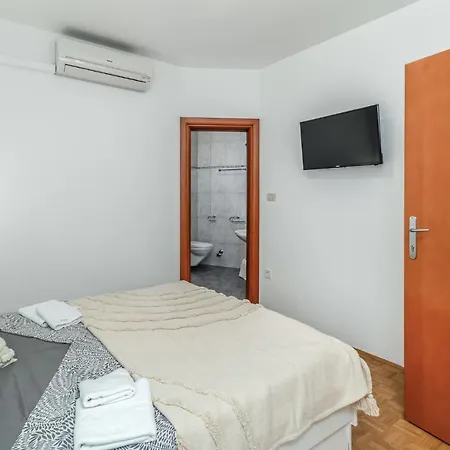 Apartamento Pet Friendly In With Kitchen