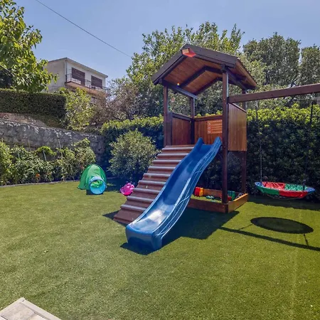 Pet Friendly In With Kitchen Apartamento Dramalj